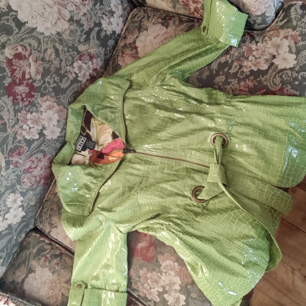 The collective works of Berek Ladies Raincoat